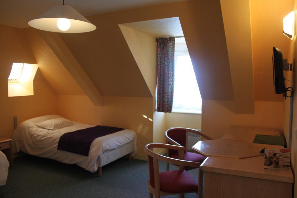 Hotel Des Bains Lancieux Zimmer foto